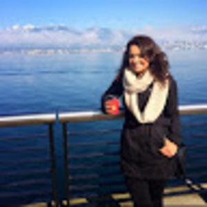 Meet your Posher, Maya